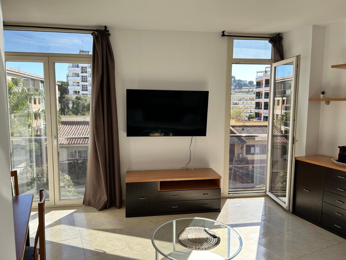 Apartaments Superiors Mtb Only Couples Lloret de Mar Ngoại thất bức ảnh