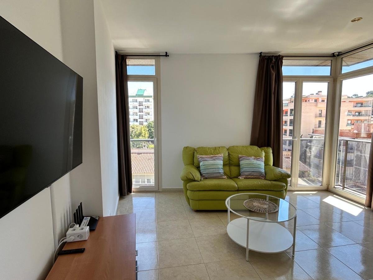 Apartaments Superiors Mtb Only Couples Lloret de Mar Ngoại thất bức ảnh