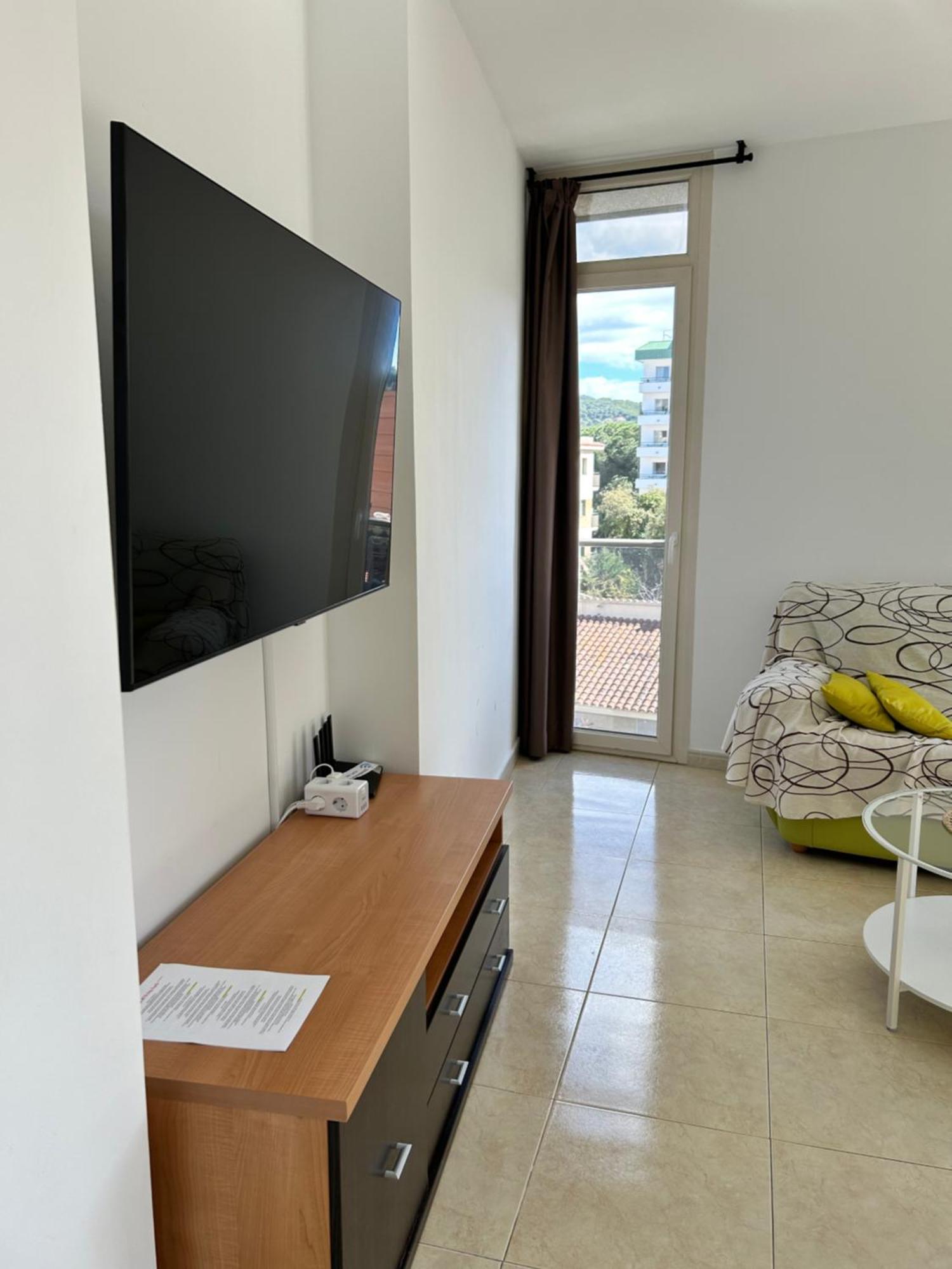 Apartaments Superiors Mtb Only Couples Lloret de Mar Ngoại thất bức ảnh