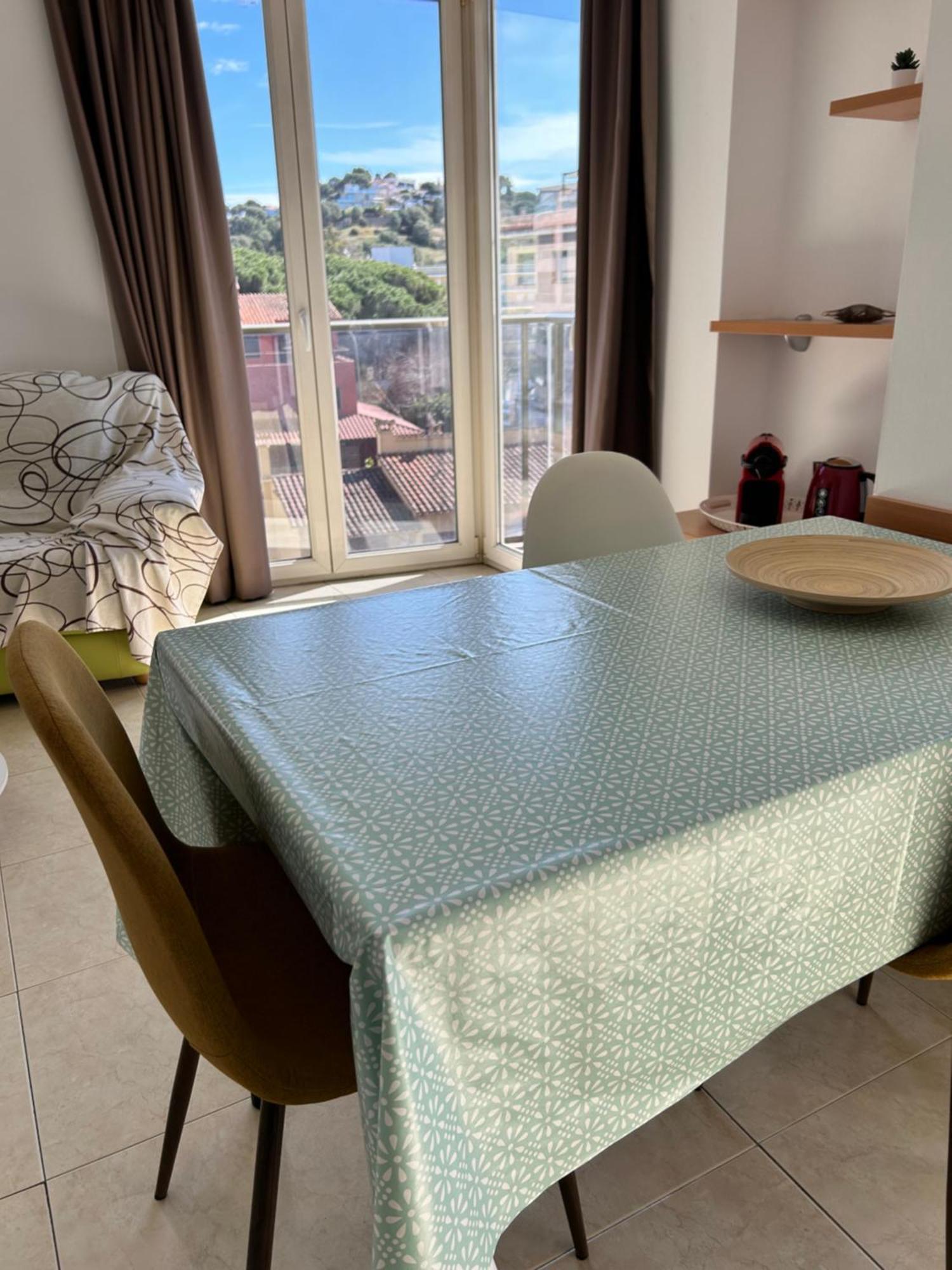 Apartaments Superiors Mtb Only Couples Lloret de Mar Ngoại thất bức ảnh